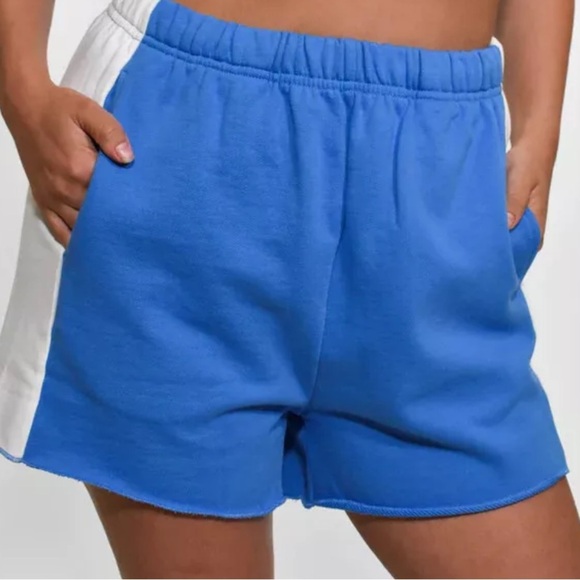 MAYFAIR 2 PC SET Hoodie Cropped + Sweatshorts Everyone Else Isn't You Size S/XS - Picture 4 of 16